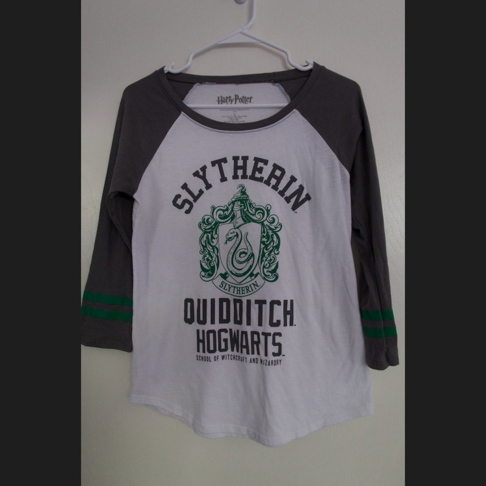 Harry Potter: Slytherin Graphic 3/4 Sleeve Top